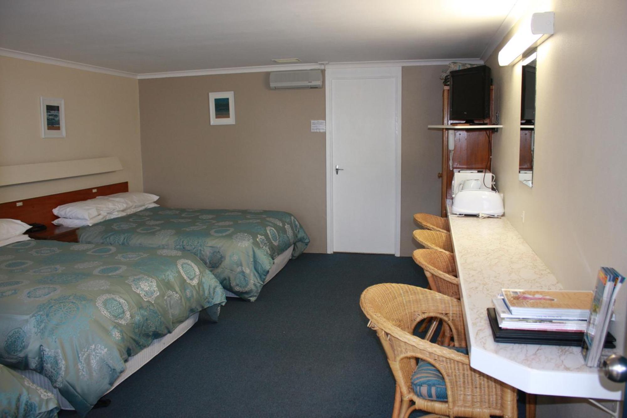 Opal Motel Leongatha Экстерьер фото